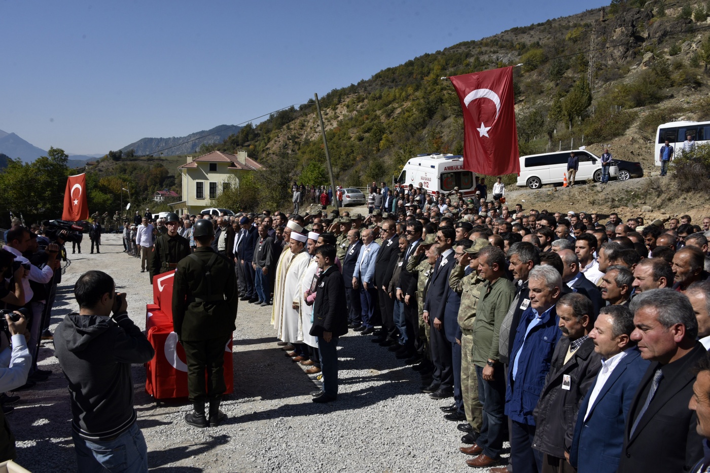 Şehit Uzman Çavuş Tunçel son yolculuğuna uğurlandı 27