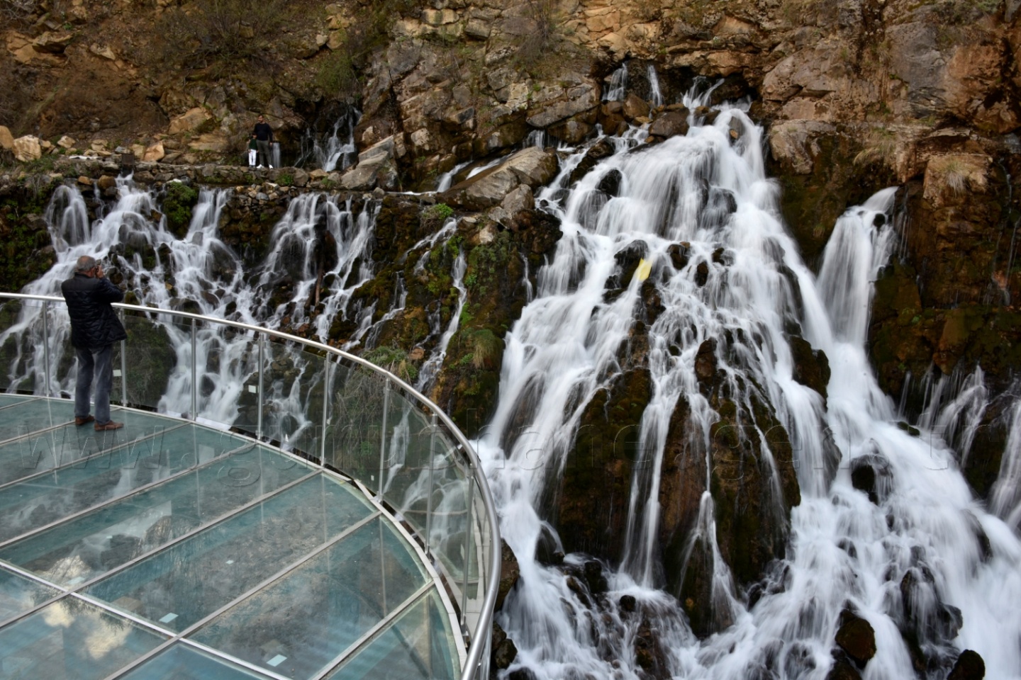 Tomara Şelalesi ziyaretçilerini bekliyor 3