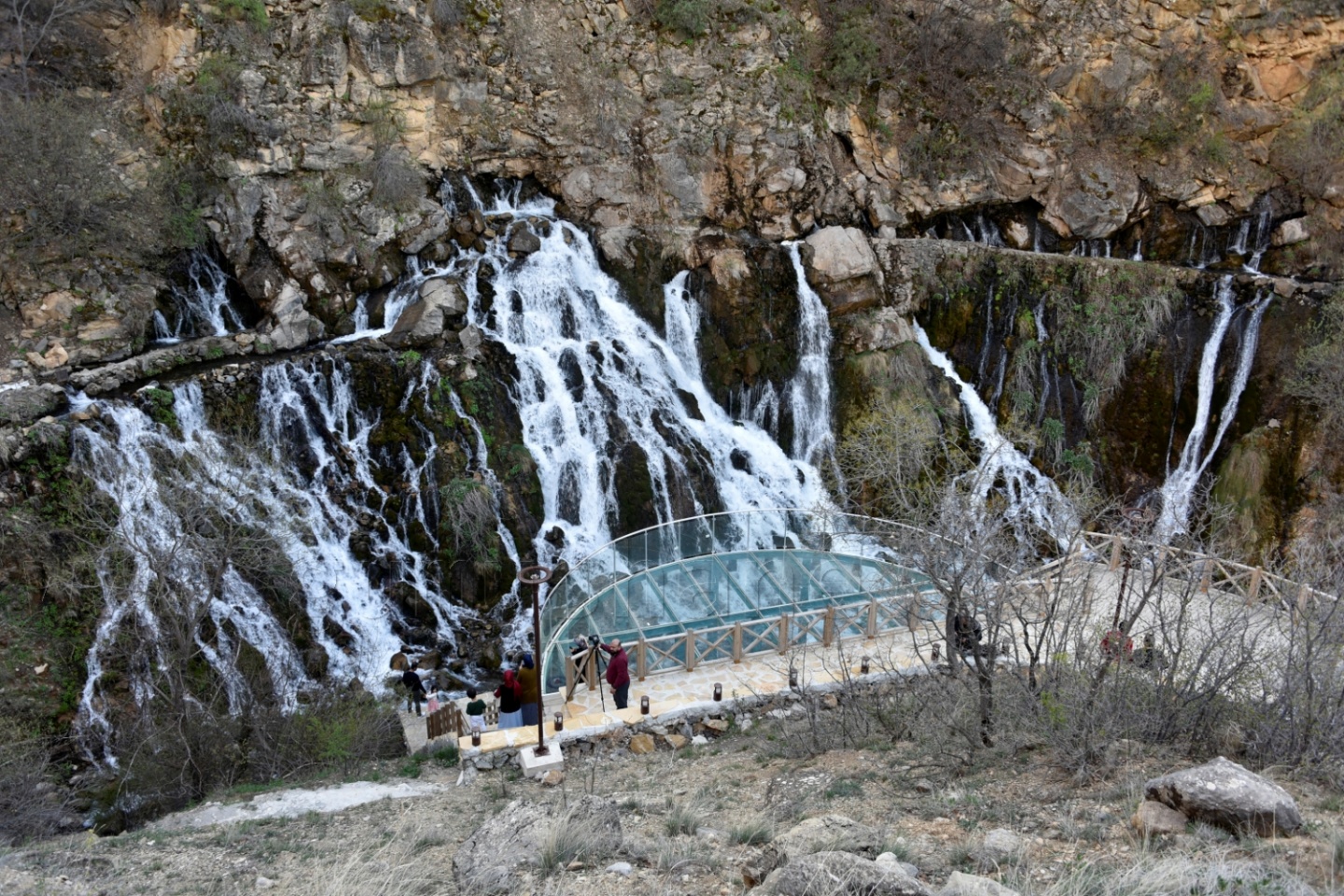 Tomara Şelalesi ziyaretçilerini bekliyor 5