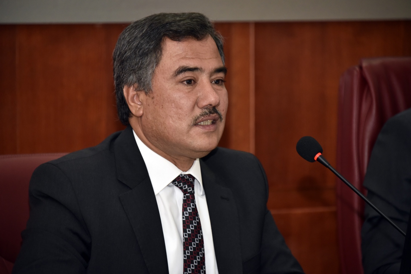 Gümüşhane’de eğitim güvenlik tedbirleri toplantısı yapıldı 14