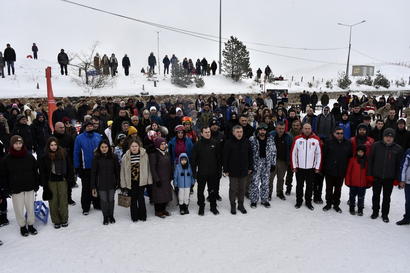 Zigana Dağında Kış Gençlik ve Spor Şenliği düzenlendi 33
