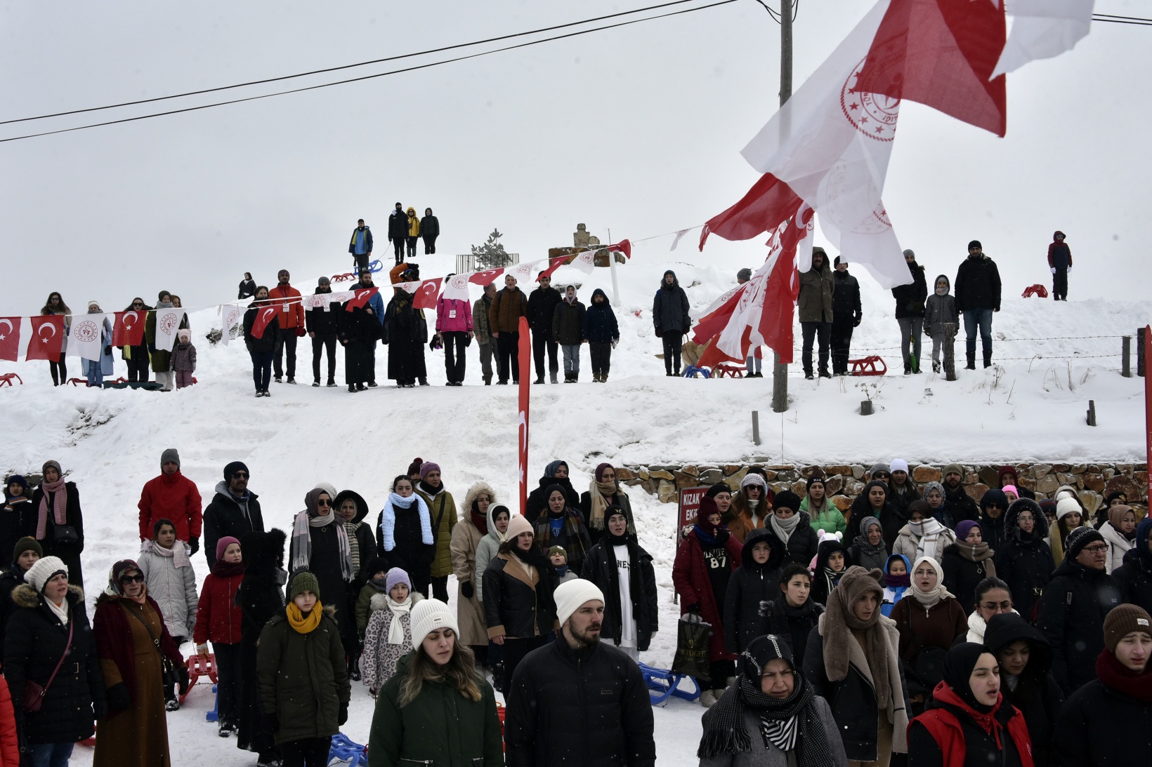 Zigana Dağında Kış Gençlik ve Spor Şenliği düzenlendi 22