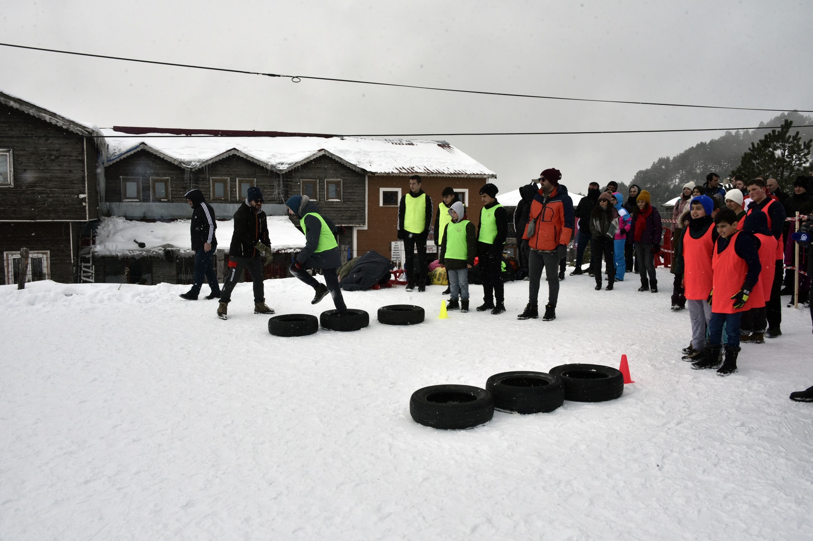 Zigana Dağında Kış Gençlik ve Spor Şenliği düzenlendi 15