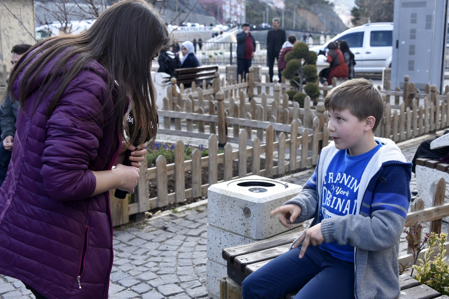 İşaret dili kursiyerlerinden Gümüşhane caddelerinde sosyal deney 9
