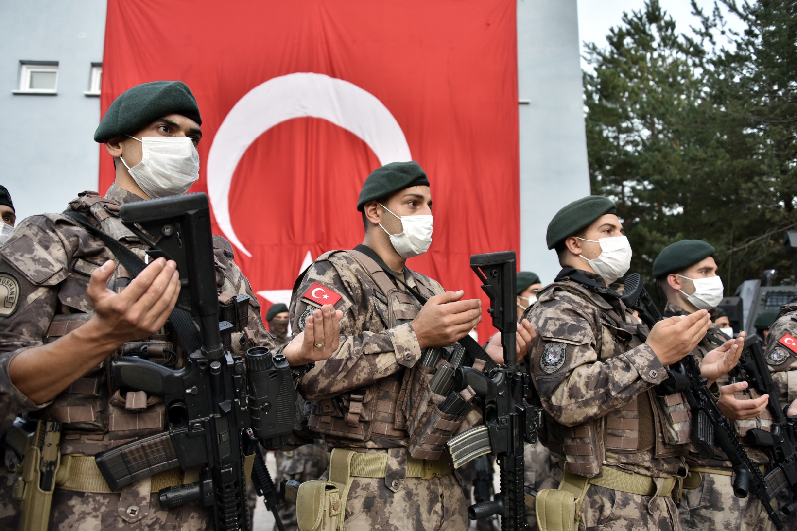 Suriye’de görev yapacak PÖH’ler dualarla uğurlandı 14