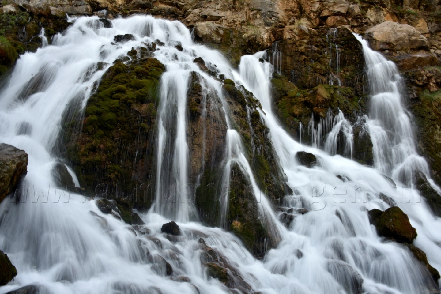 Tomara Şelalesi ziyaretçilerini bekliyor 18