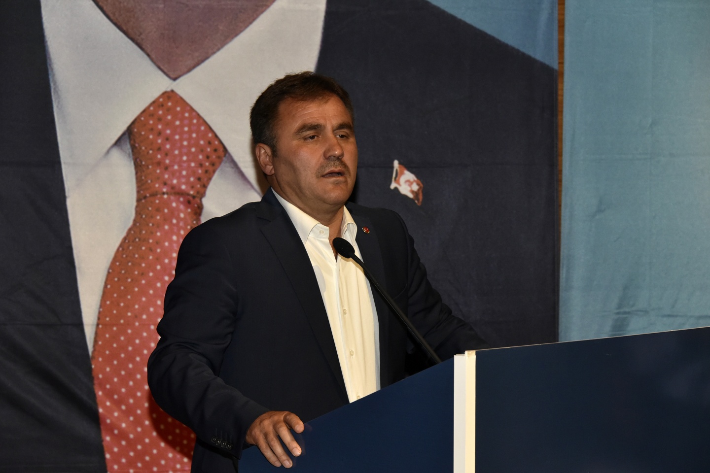 AK Parti Gümüşhane Merkez İlçe Kongresi yapıldı 9