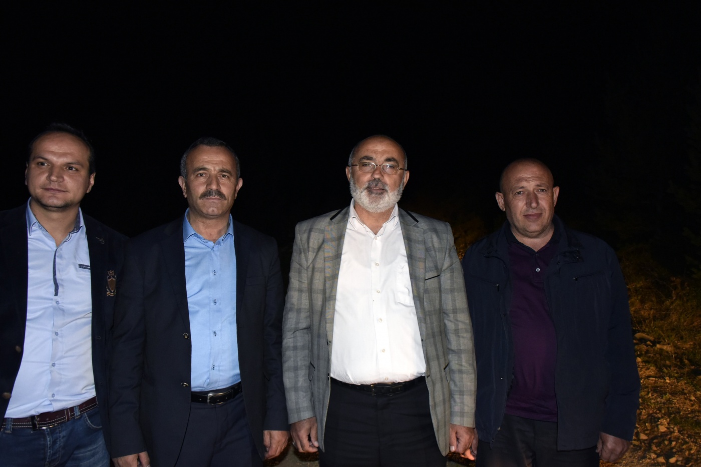 Gümüşhane’de iki ayrı orman ve örtü yangını 20