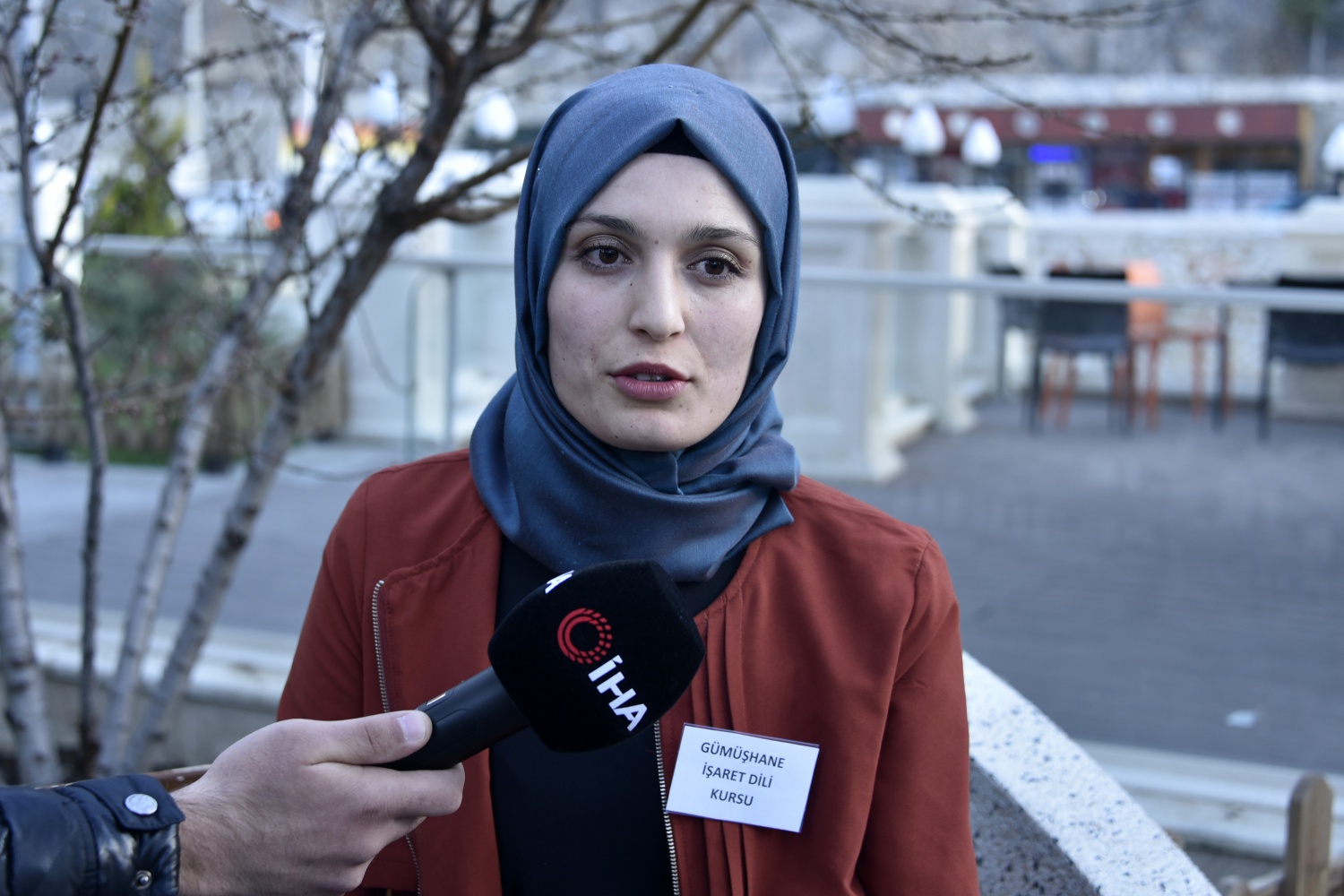 İşaret dili kursiyerlerinden Gümüşhane caddelerinde sosyal deney 1