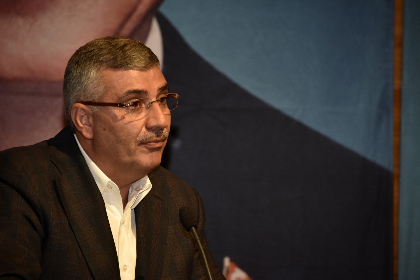 AK Parti Gümüşhane Merkez İlçe Kongresi yapıldı 18