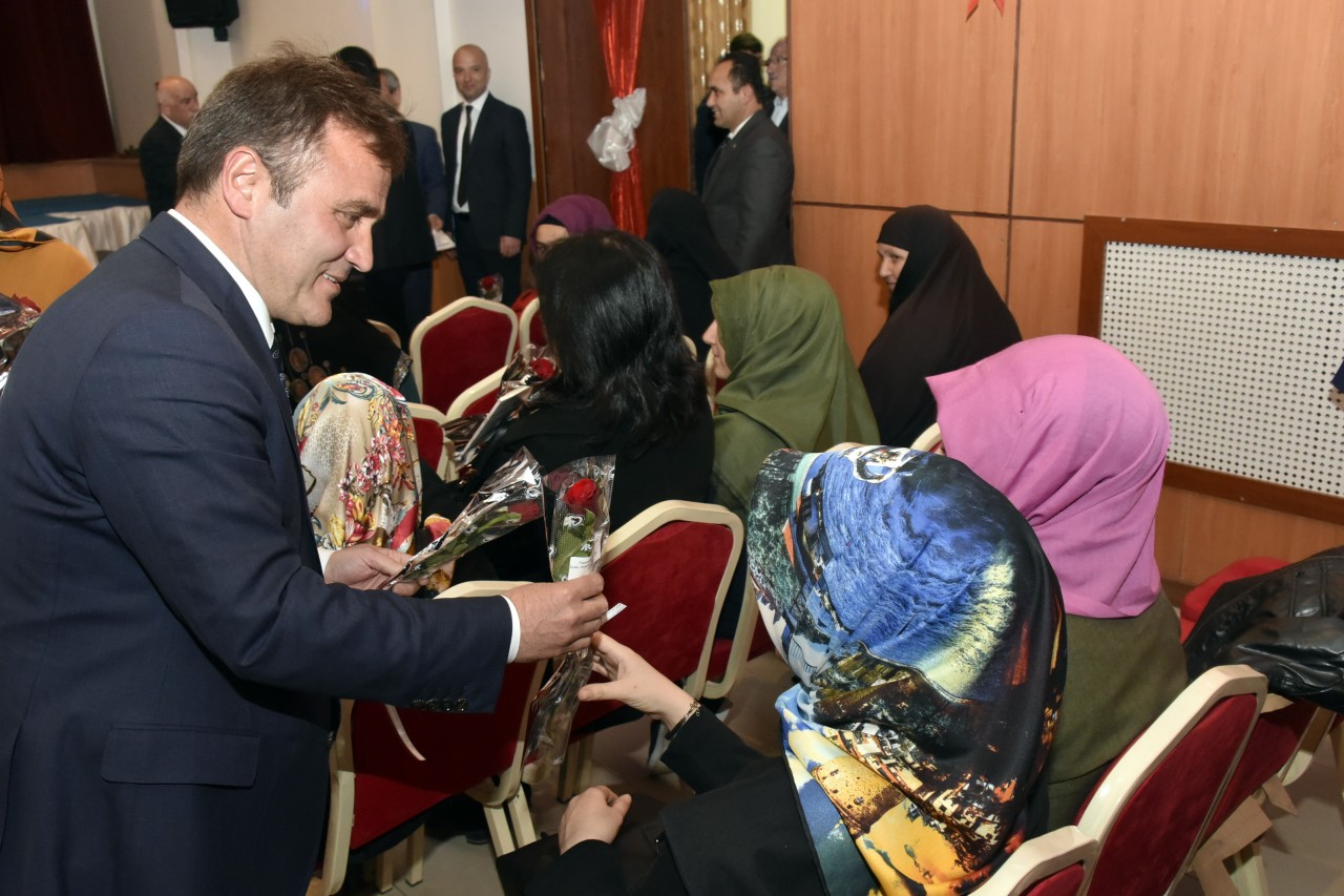 Gümüşhane Belediyesinden Kutlu Doğum ve Şehitleri Anma Programı 3