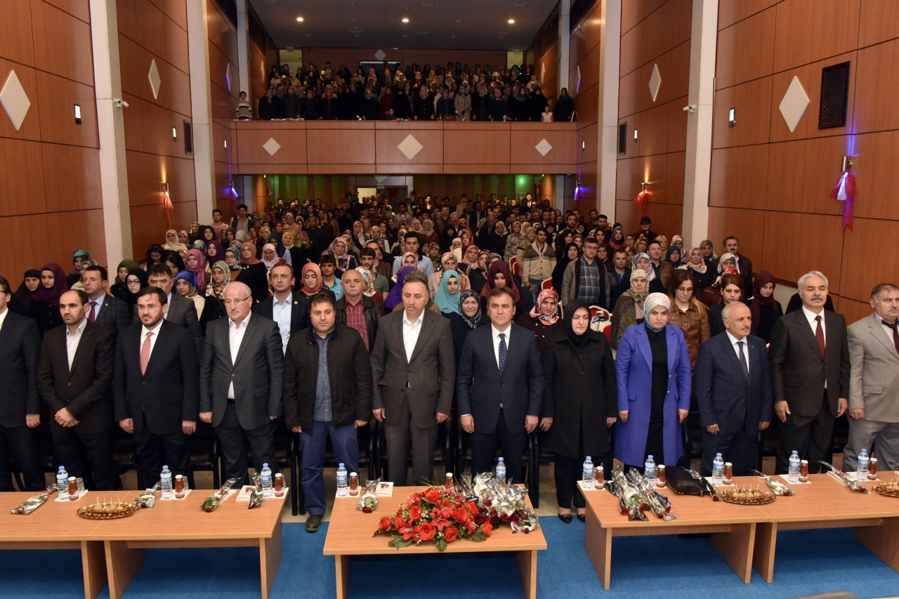 Gümüşhane Belediyesinden Kutlu Doğum ve Şehitleri Anma Programı 4