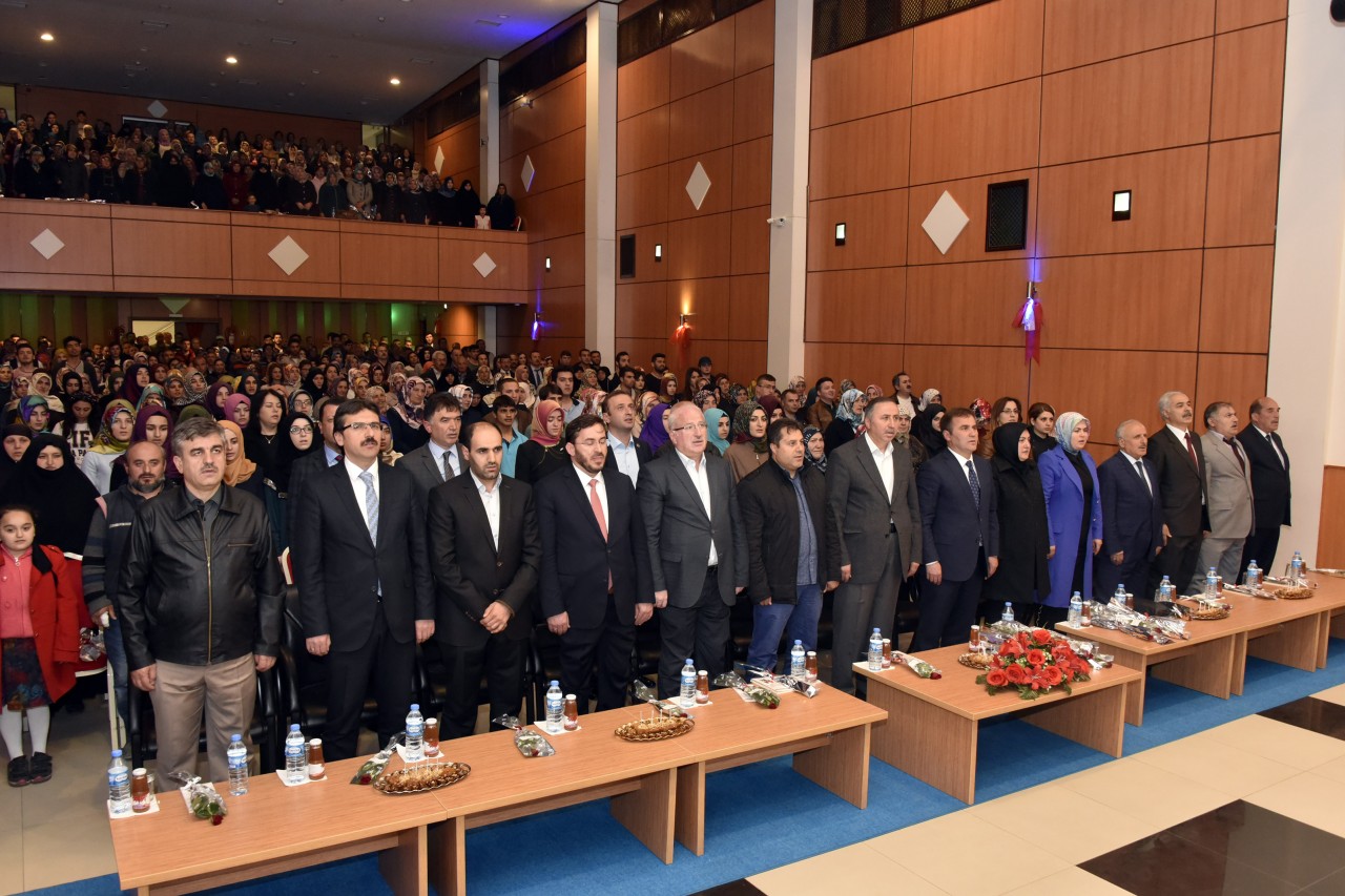 Gümüşhane Belediyesinden Kutlu Doğum ve Şehitleri Anma Programı 5