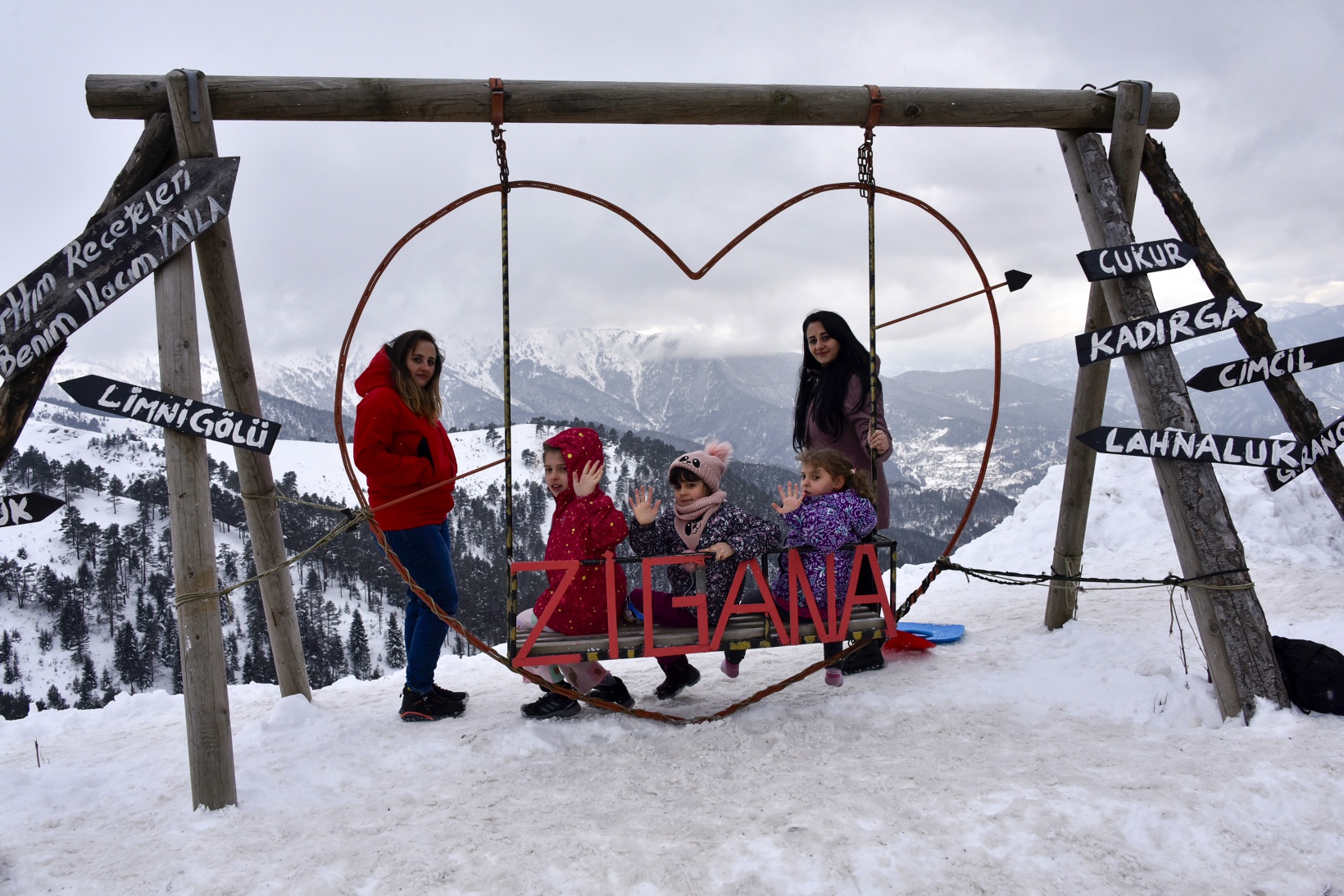 Zigana Kayak Merkezi karne tatilinde 43 bin kişiyi ağırladı 5