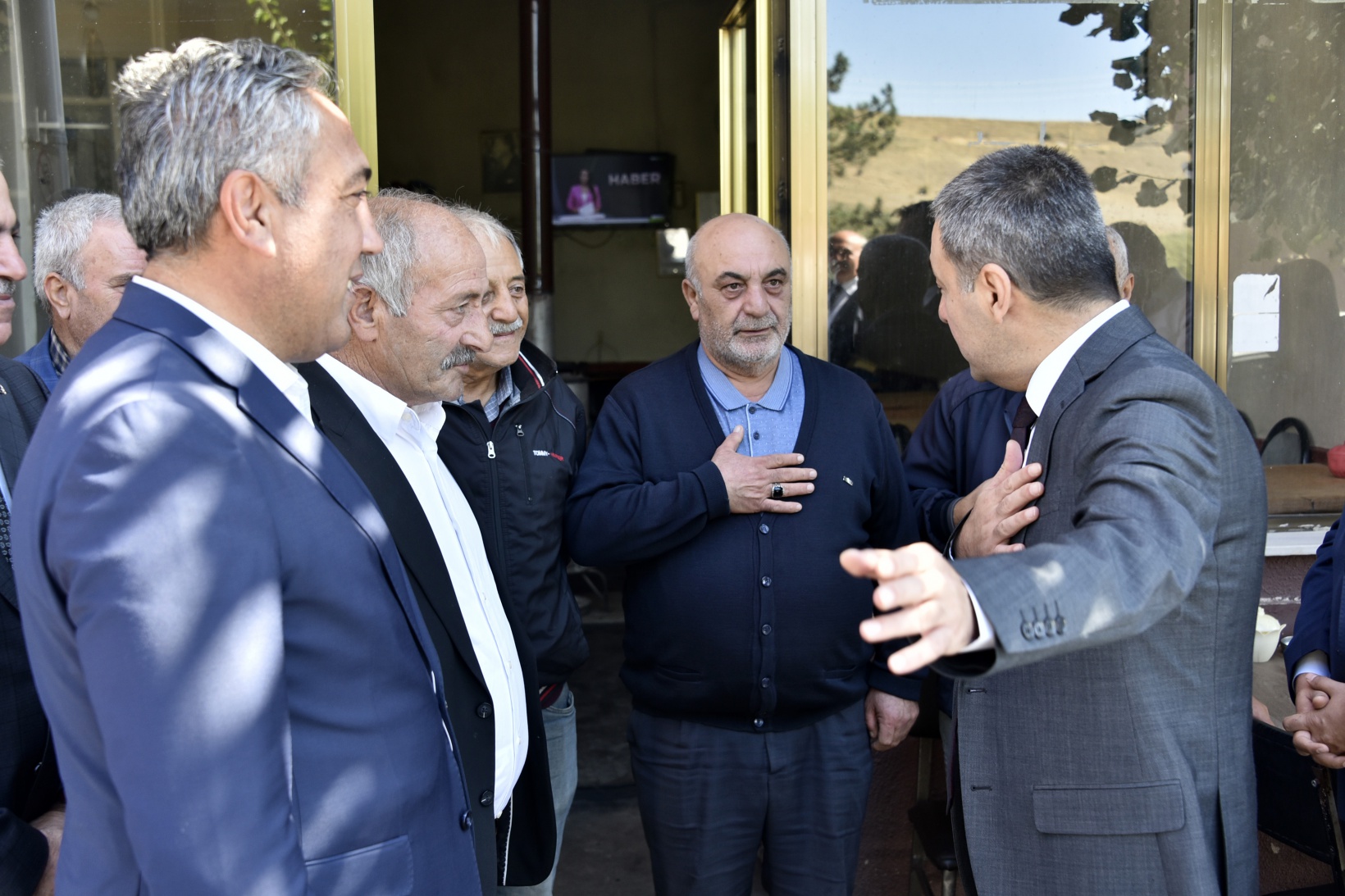 Vali Tanrısever Köse’de incelemelerde bulundu 7