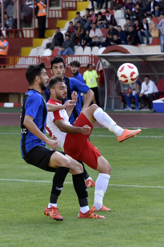 Gümüş'ten altın değerinde 3 puan 43