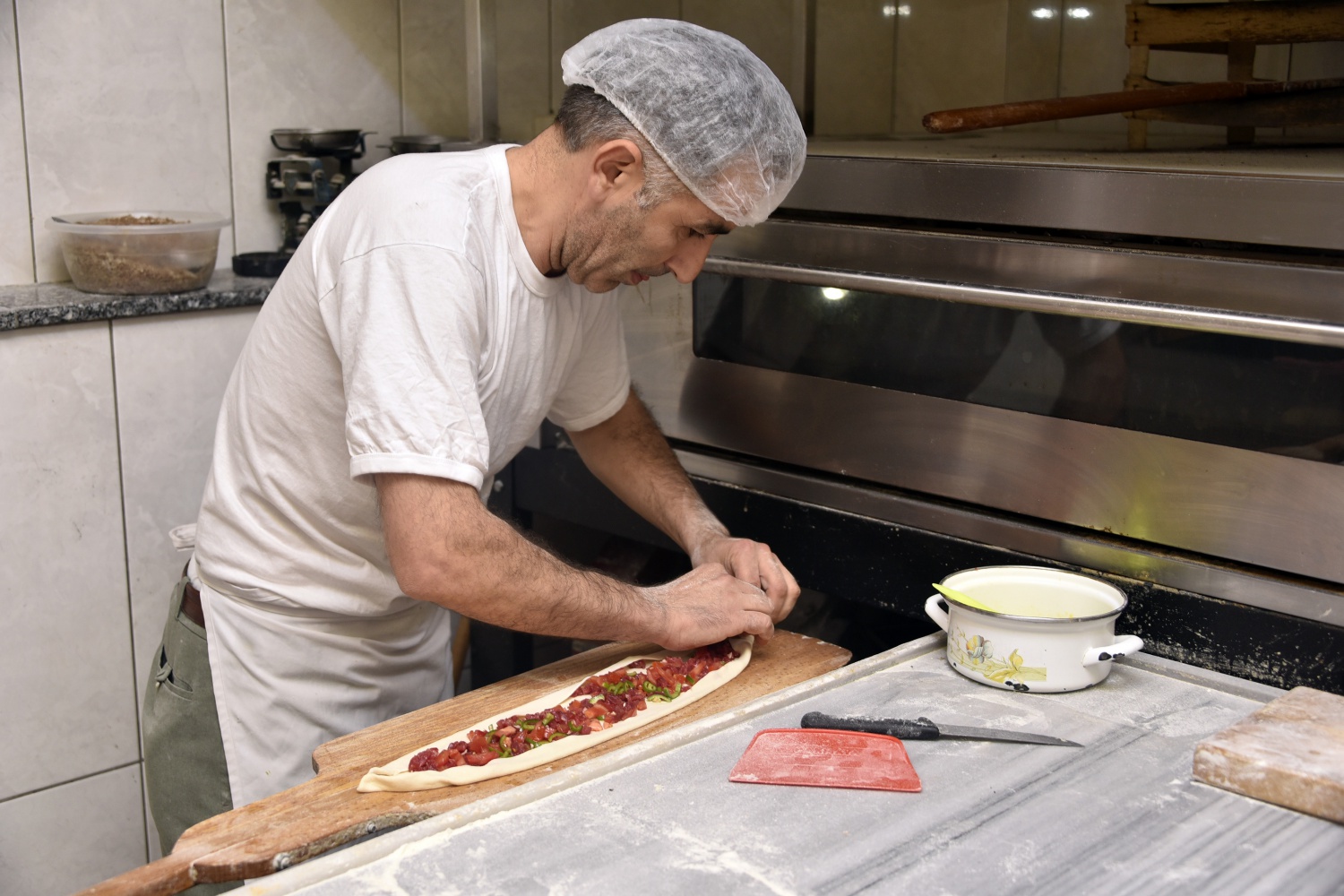 Bu pideyi yemek için kilometrelerce yol geliyorlar 7