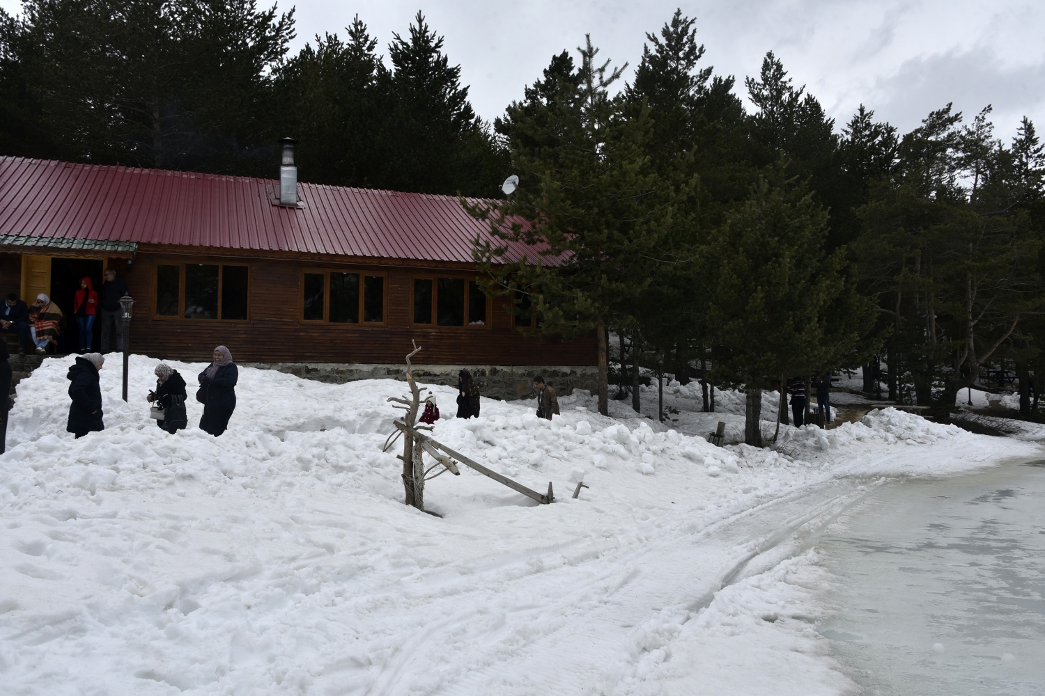 Limni gölünde sezon hızlı başladı 8