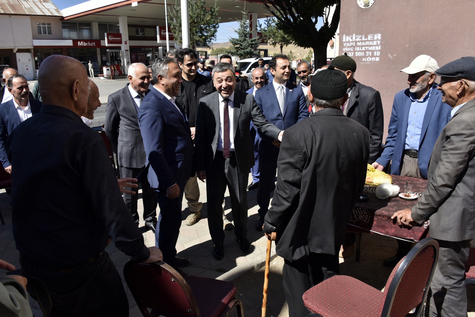 Vali Tanrısever Köse’de incelemelerde bulundu 61