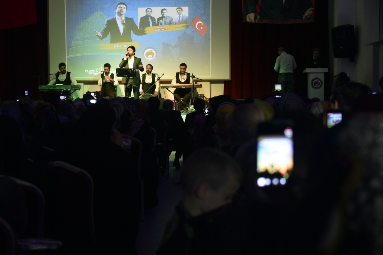 Gümüşhane Belediyesinden Kutlu Doğum ve Şehitleri Anma Programı 23