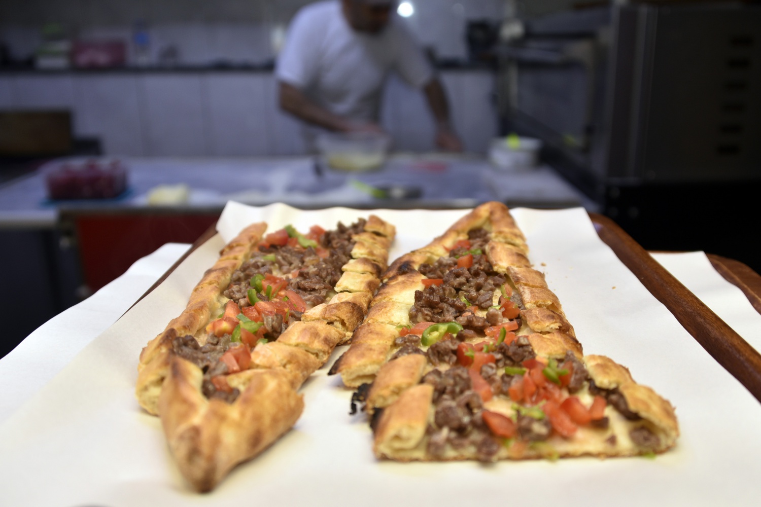 Bu pideyi yemek için kilometrelerce yol geliyorlar 9