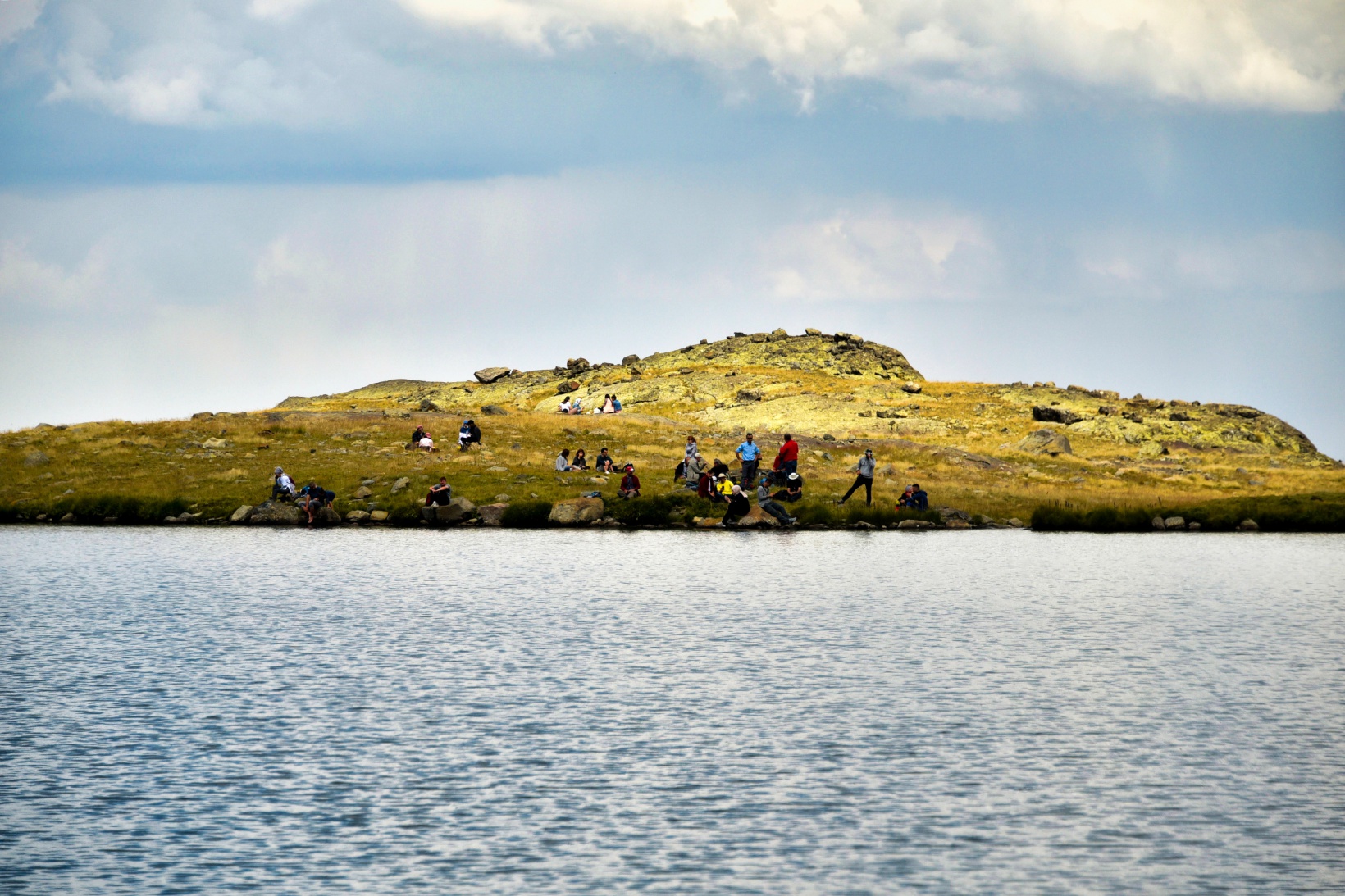 Artabel Göllerinde yılın en kalabalık yürüyüşü 2