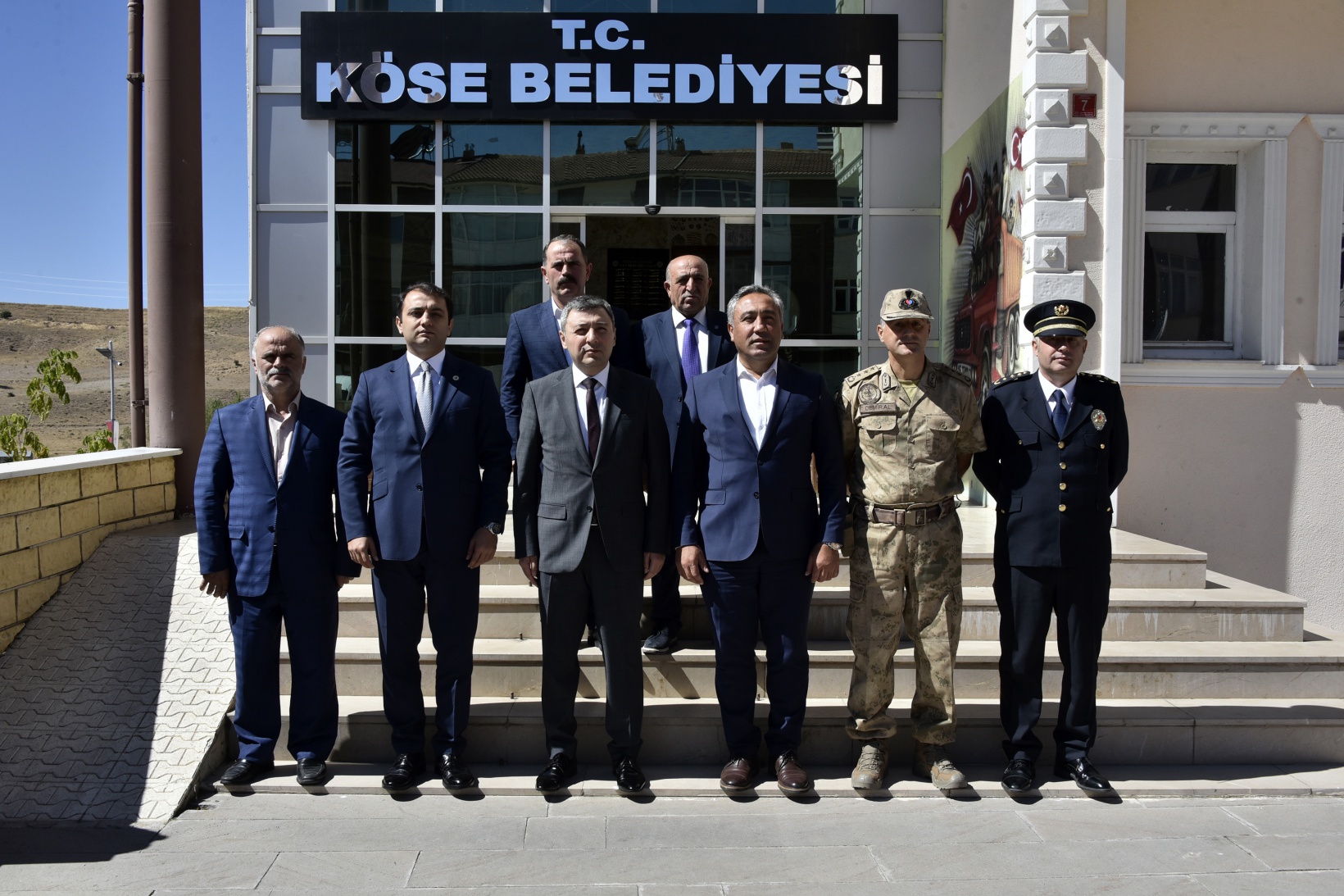 Vali Tanrısever Köse’de incelemelerde bulundu 65