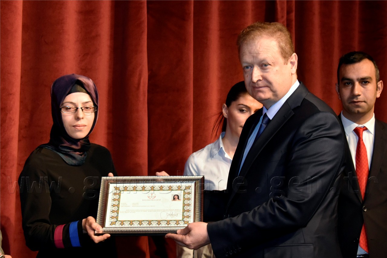 Gümüşhane'de 24 Kasım Öğretmenler Günü kutlandı 11