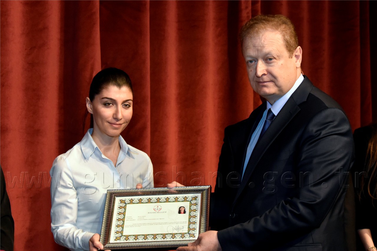 Gümüşhane'de 24 Kasım Öğretmenler Günü kutlandı 12