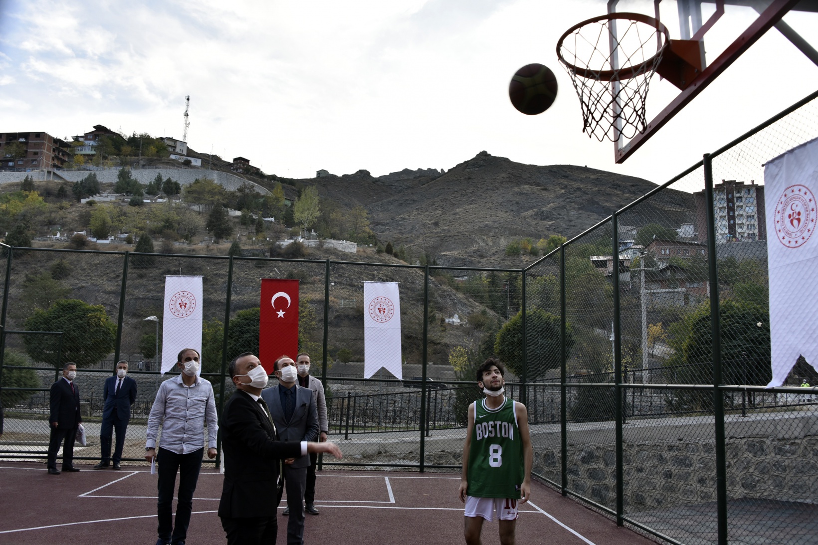 Gümüşhane'de 35 semt sahasının yapımı tamamlandı 3