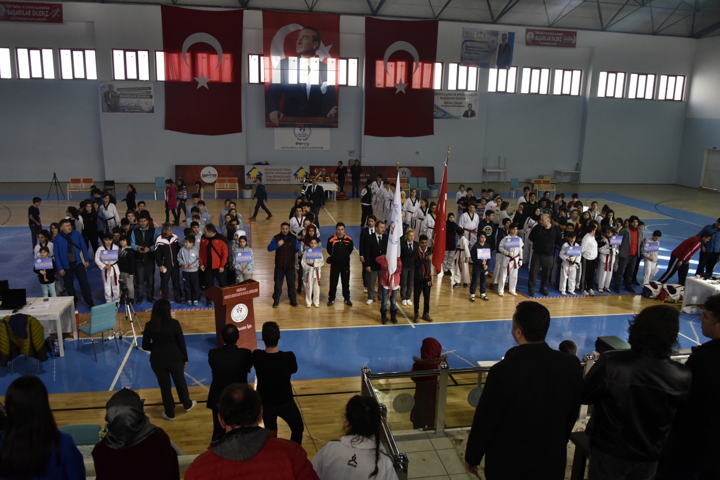 Anadolu Yıldızlar Ligi Taekwondo grup müsabakaları Gümüşhane’de yapılıyor 20