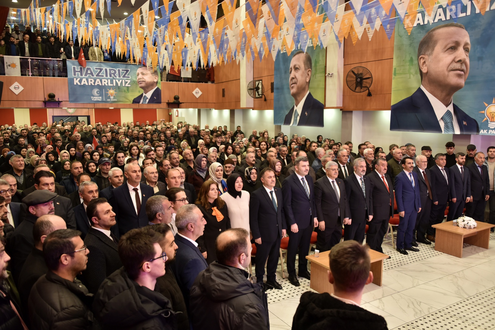 AK Parti’den aday tanıtım toplantısı 35
