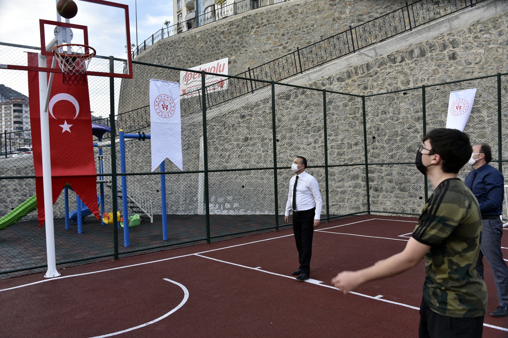 Gümüşhane'de 35 semt sahasının yapımı tamamlandı 14