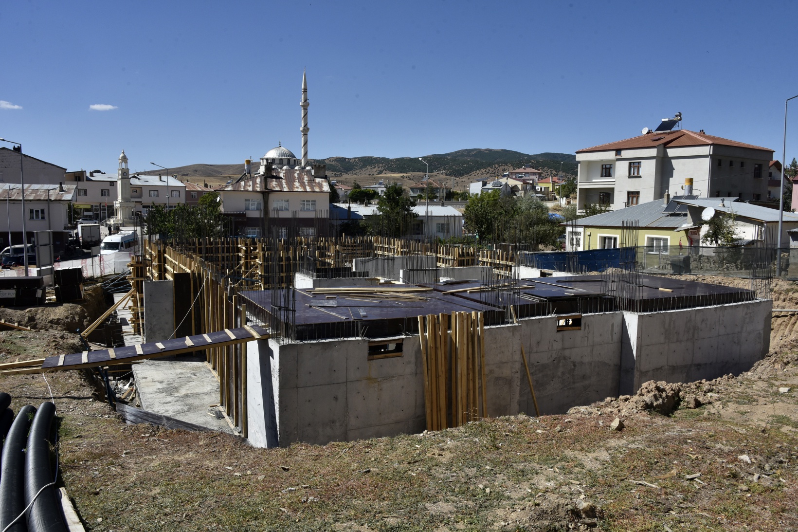 Vali Tanrısever Köse’de incelemelerde bulundu 43