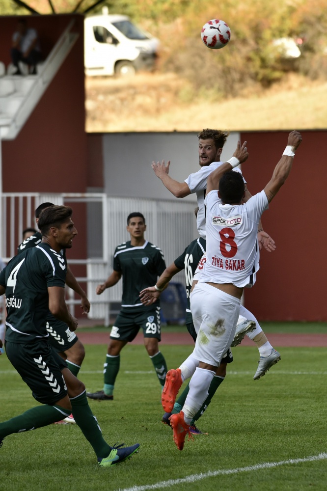 Gümüş'ten süper başlangıç: 2-1 61