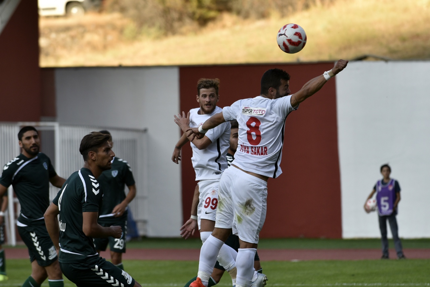 Gümüş'ten süper başlangıç: 2-1 60