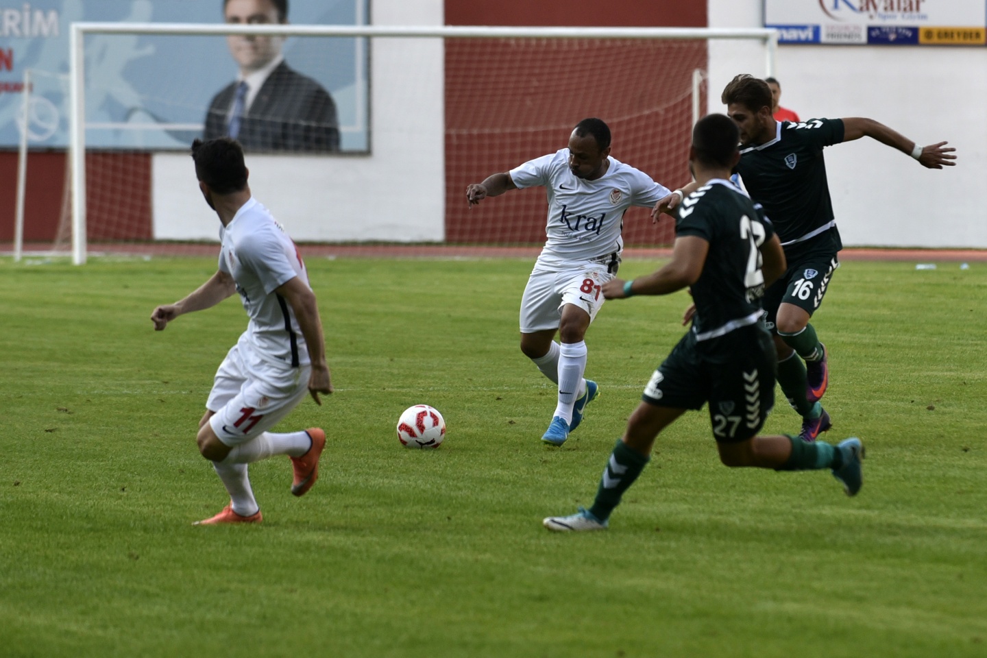 Gümüş'ten süper başlangıç: 2-1 62