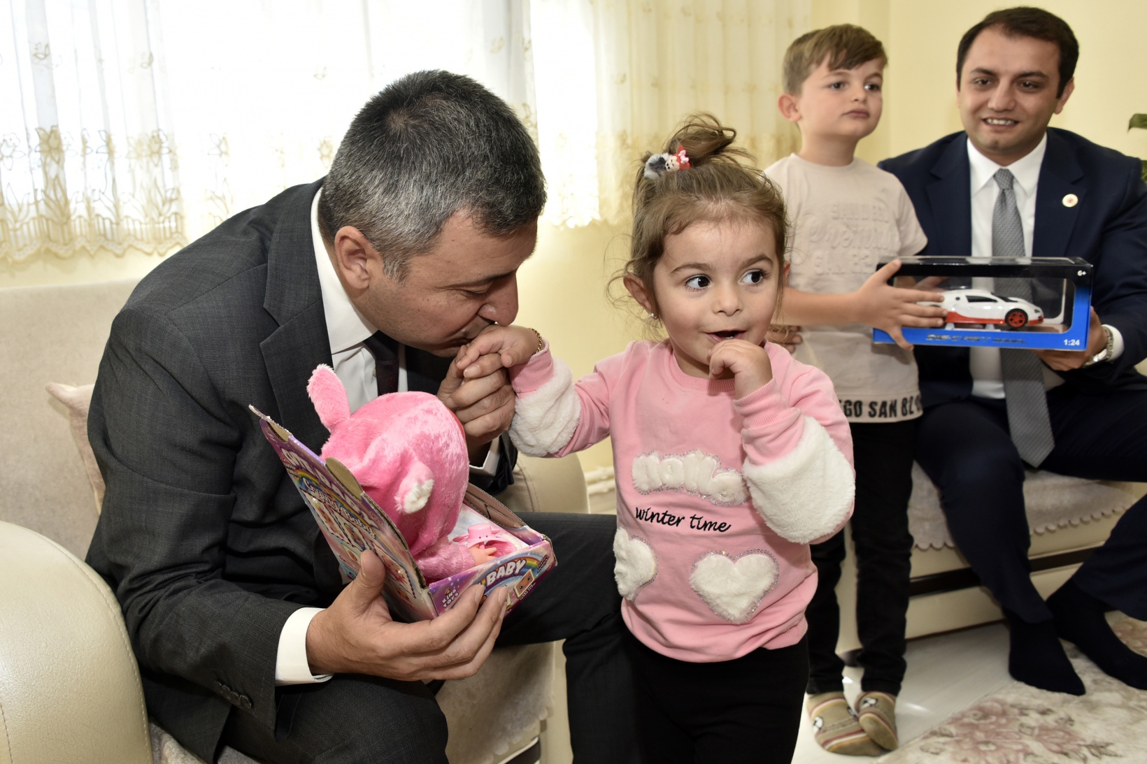 Vali Tanrısever Köse’de incelemelerde bulundu 8