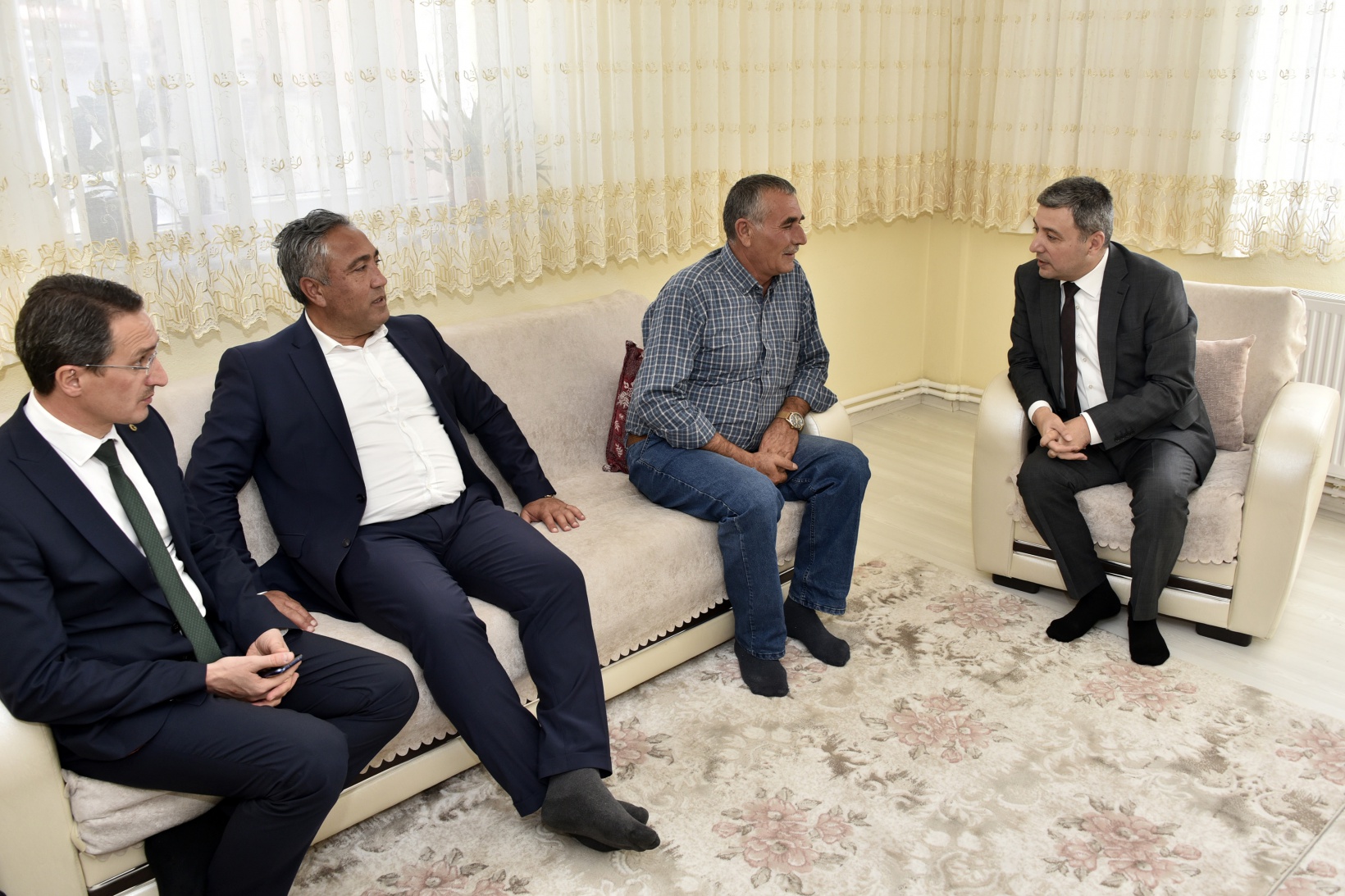 Vali Tanrısever Köse’de incelemelerde bulundu 56