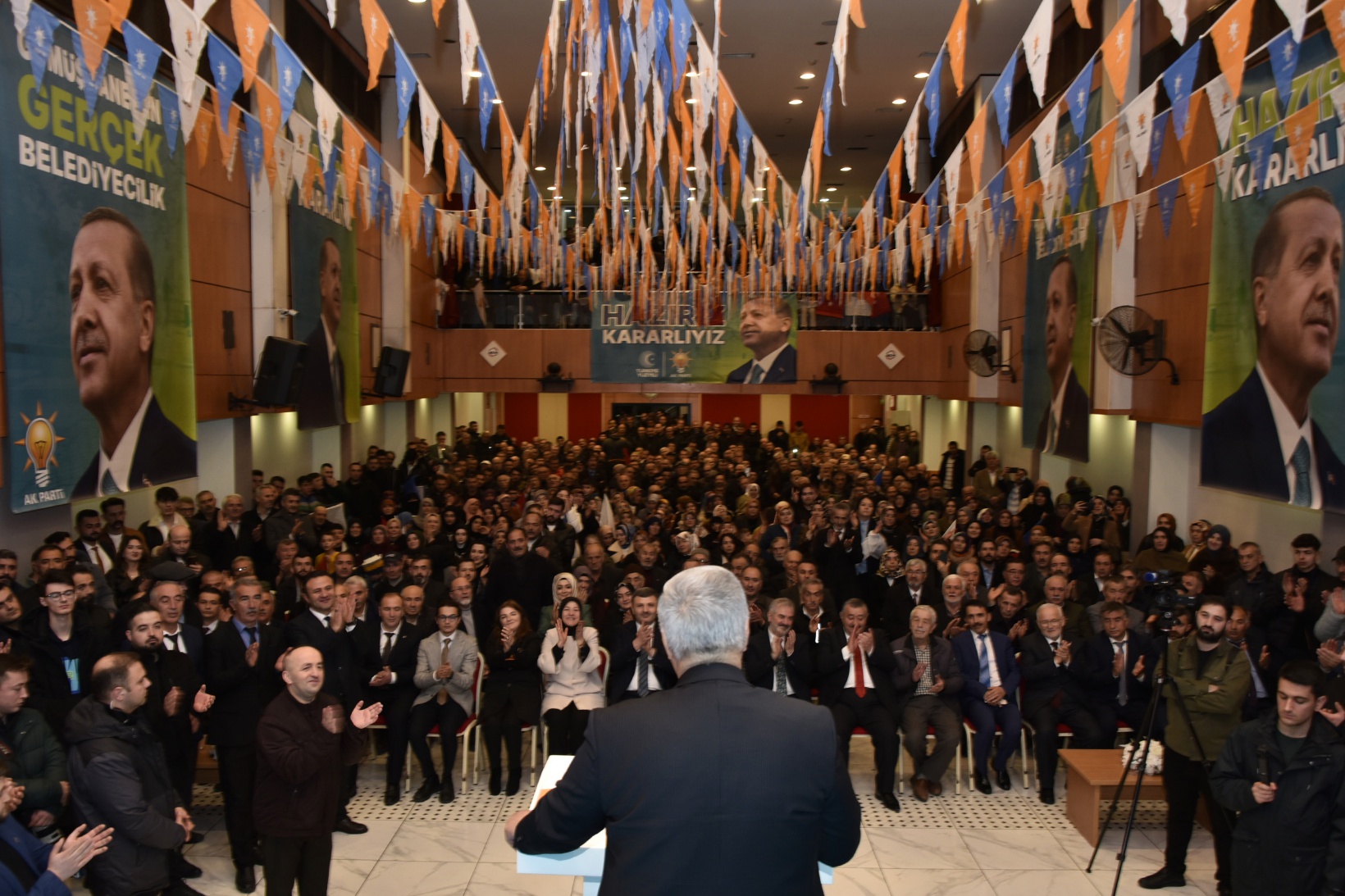 AK Parti’den aday tanıtım toplantısı 4