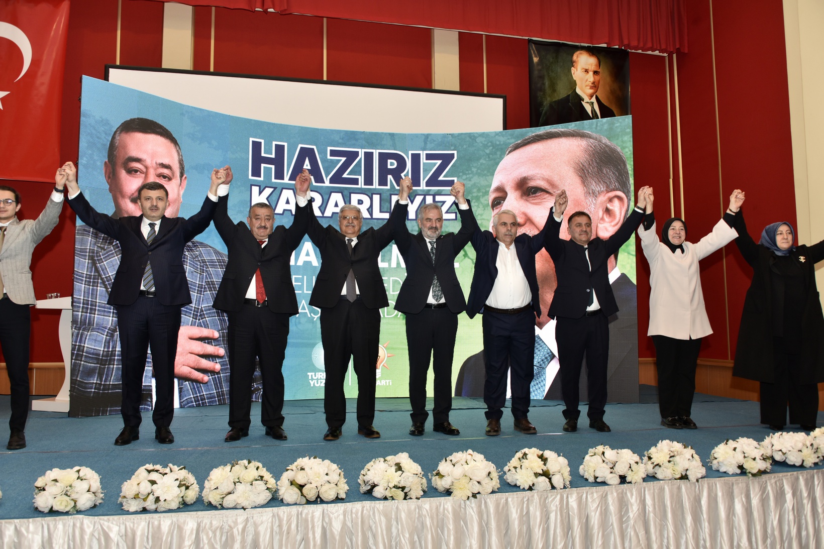 AK Parti’den aday tanıtım toplantısı 29