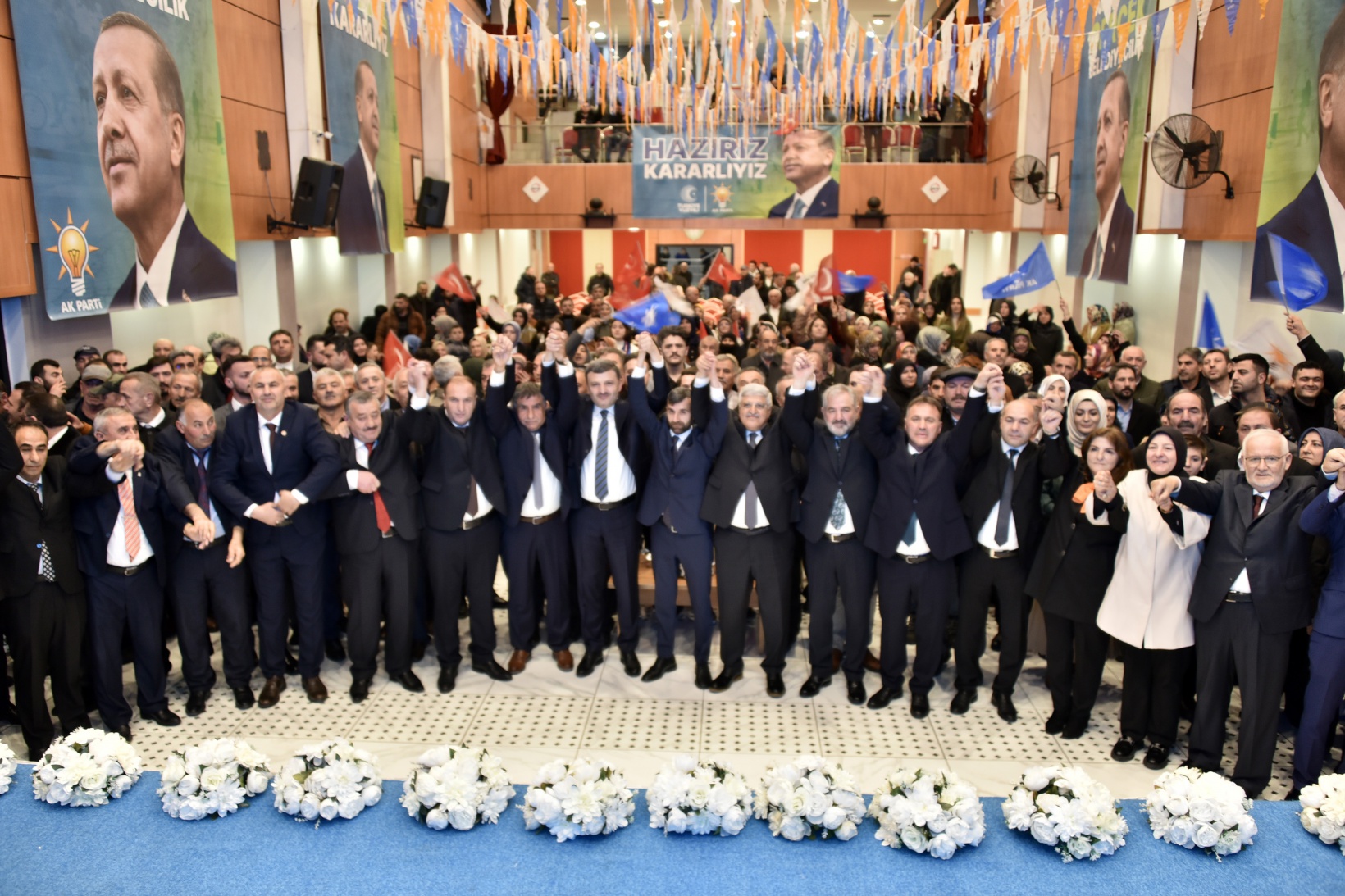 AK Parti’den aday tanıtım toplantısı 5