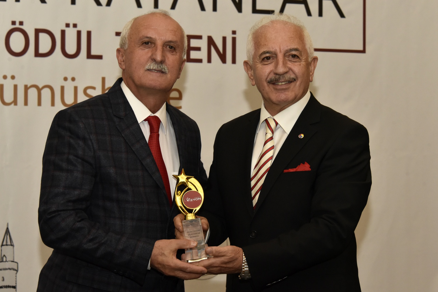 Gümüşhane’ye değer katanlar ödüllerini aldı 23