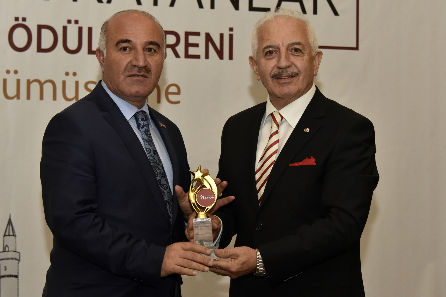 Gümüşhane’ye değer katanlar ödüllerini aldı 25