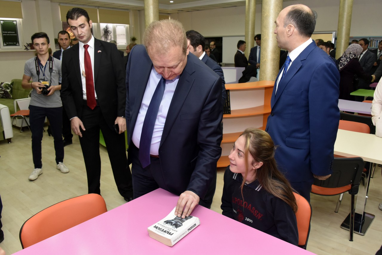 Gümüşhane Lisesinde Hasan Nuri Yaşar Kütüphanesi Açıldı 10