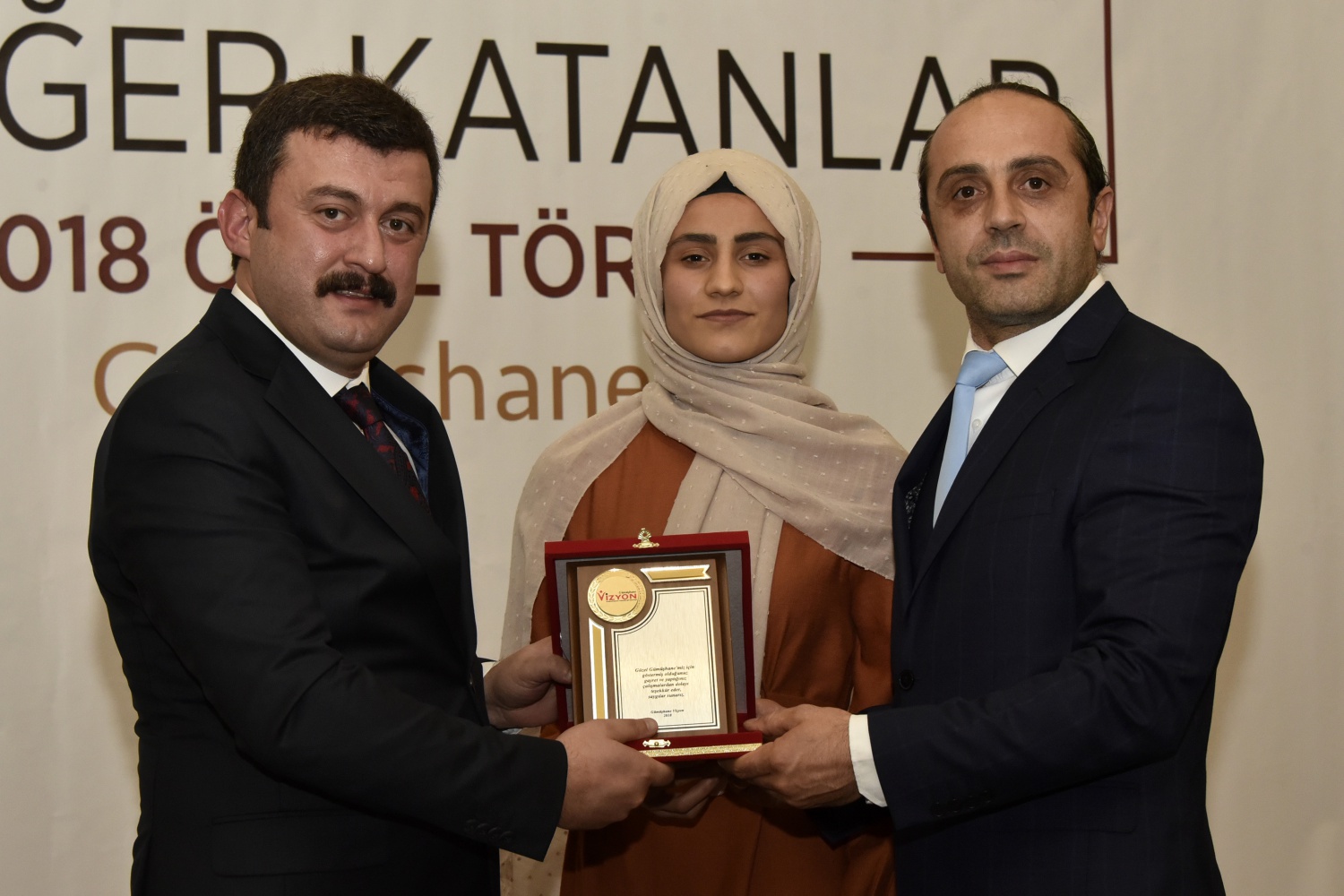 Gümüşhane’ye değer katanlar ödüllerini aldı 38