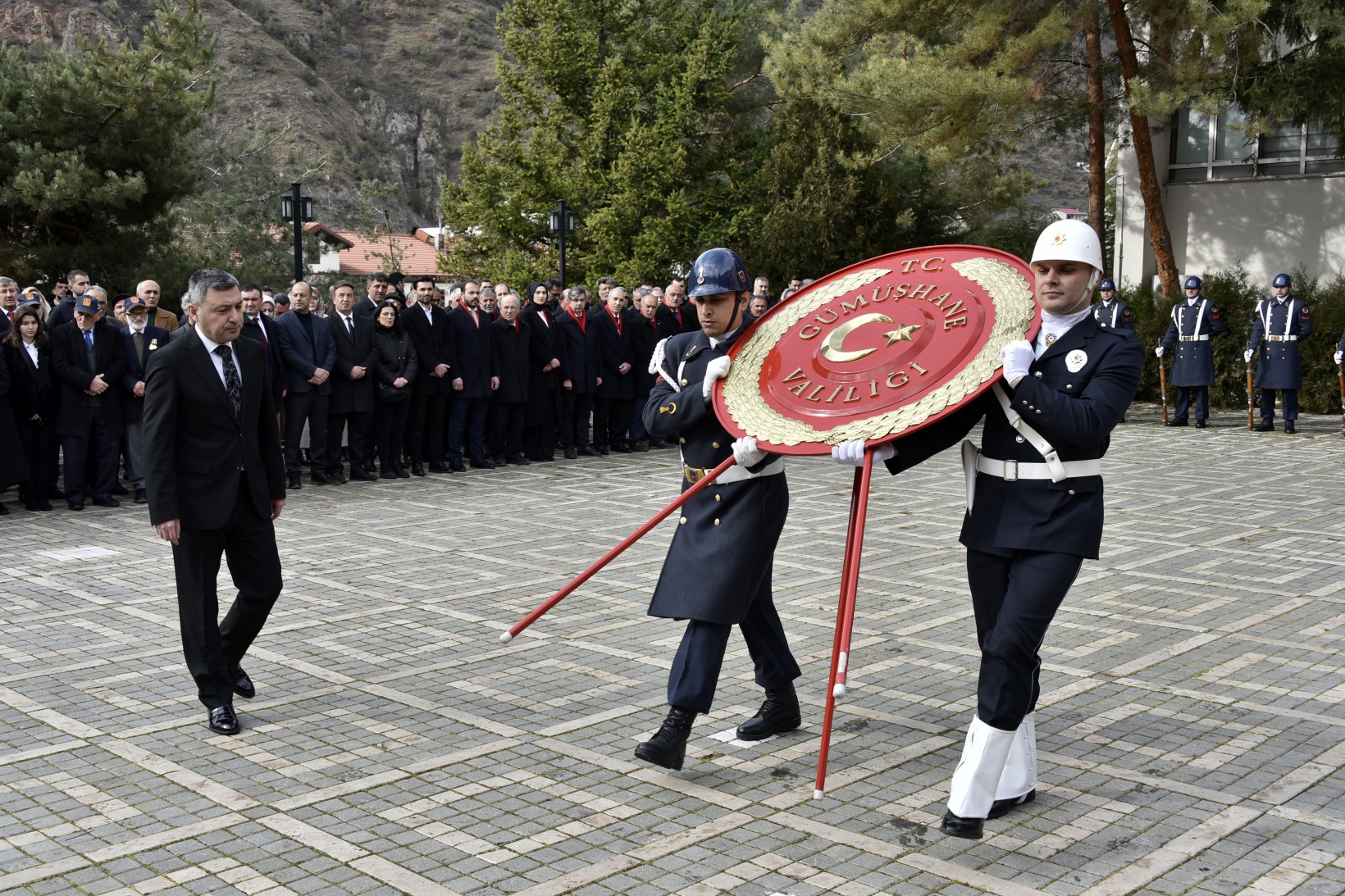 Gümüşhane’nin düşman işgalinden kurtuluşunun 106. yıldönümü kutlandı 37