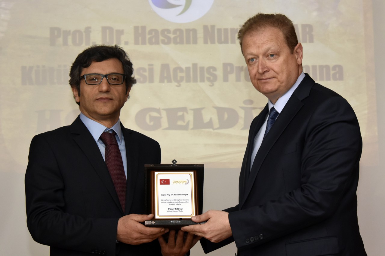 Gümüşhane Lisesinde Hasan Nuri Yaşar Kütüphanesi Açıldı 24