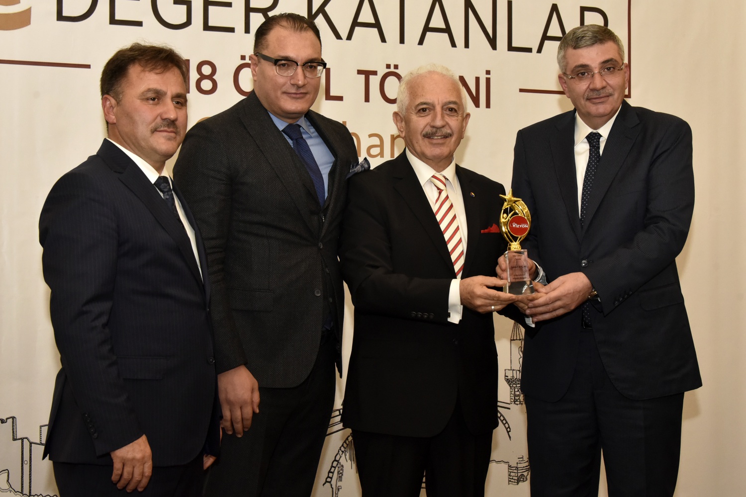 Gümüşhane’ye değer katanlar ödüllerini aldı 47