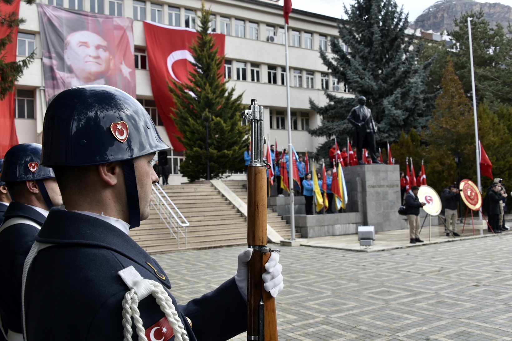 Gümüşhane’nin düşman işgalinden kurtuluşunun 106. yıldönümü kutlandı 23